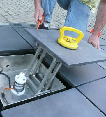 1662414_11858251-fdjdalles-20120405-t103a